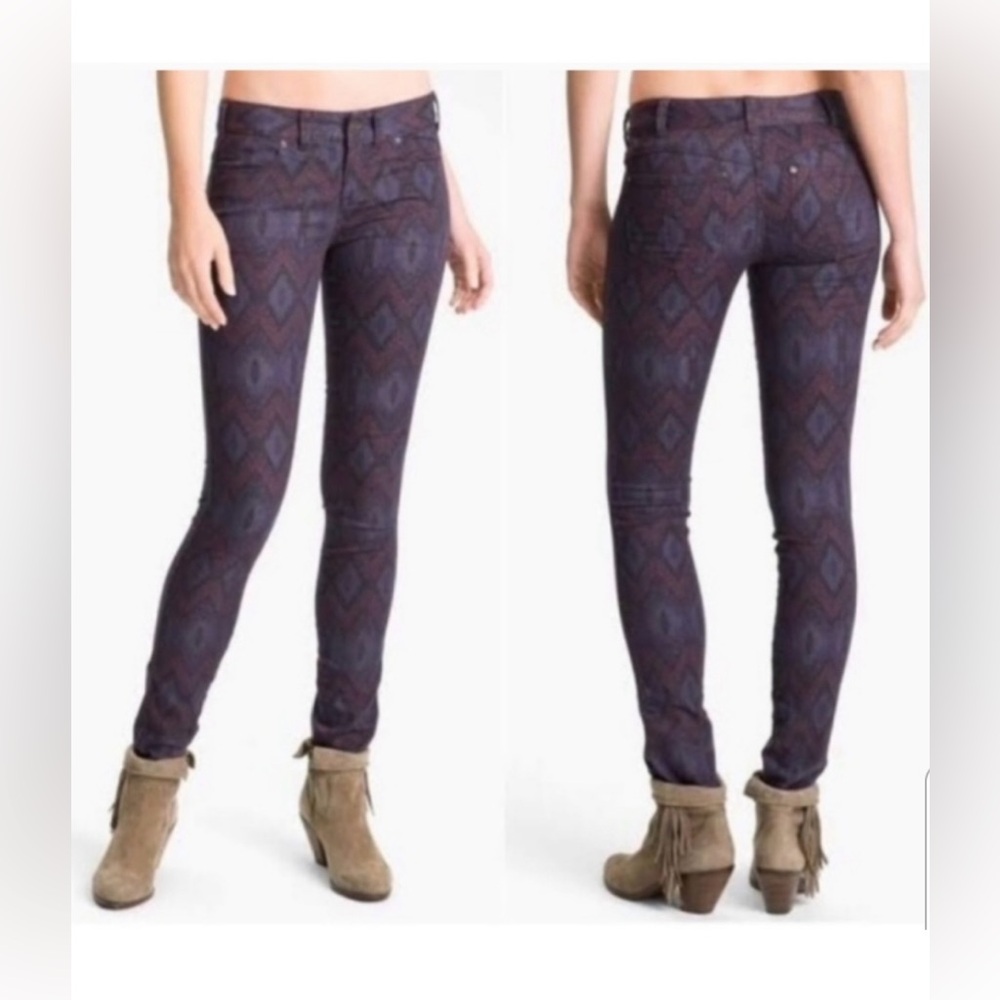 T8. Free People Aztec Tribal Print
Boho Skinny Pants Jeans 26